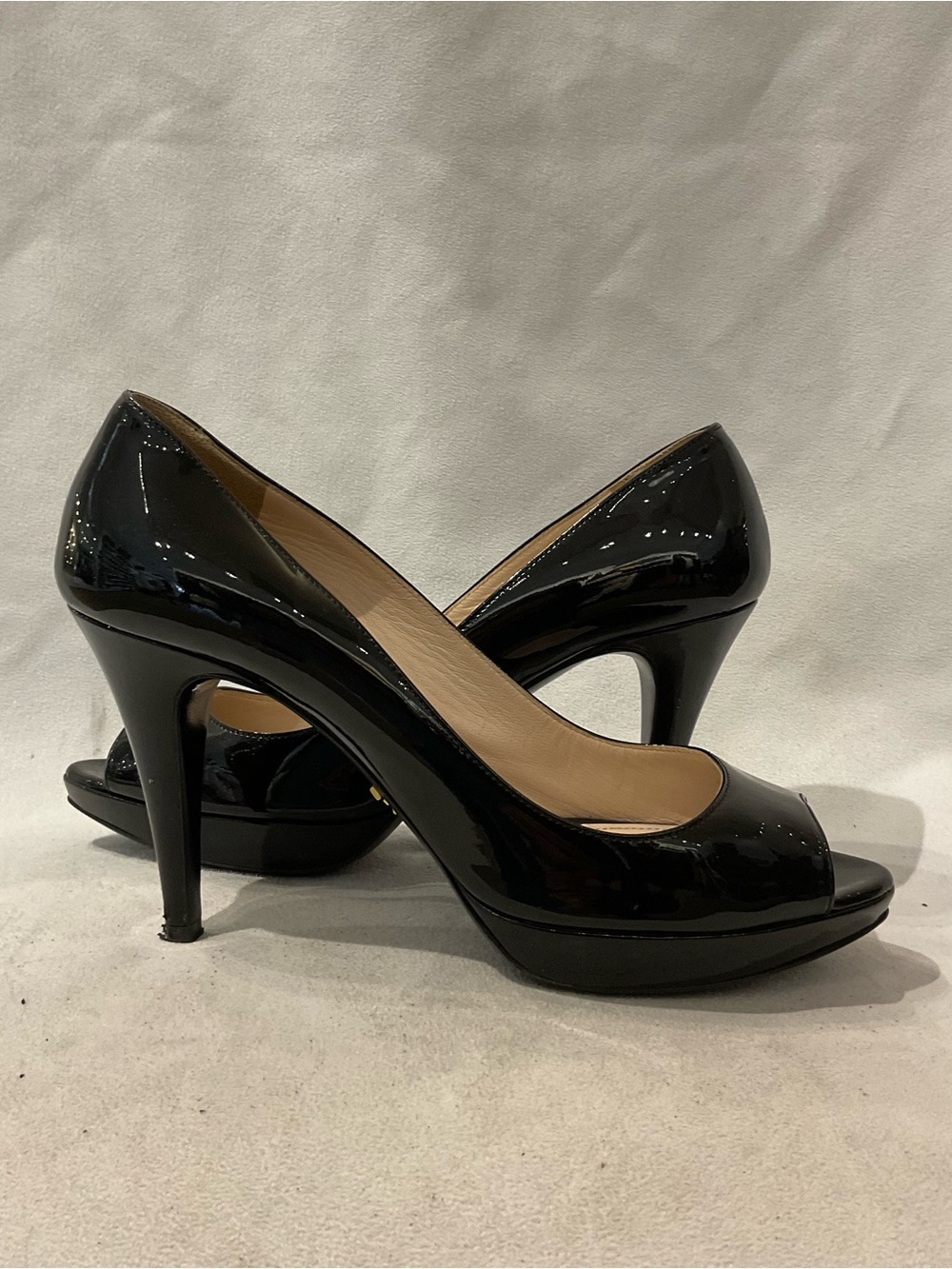 Prada Pumps